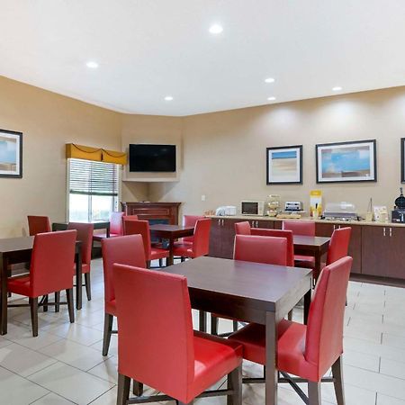 Quality Suites La Grange Εξωτερικό φωτογραφία